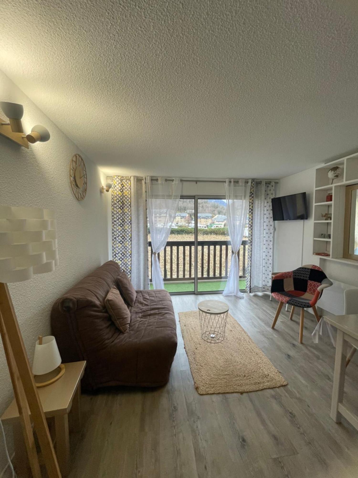 Location Studio Cabine St Lary Soulan Saint-Lary-Soulan Exterior foto