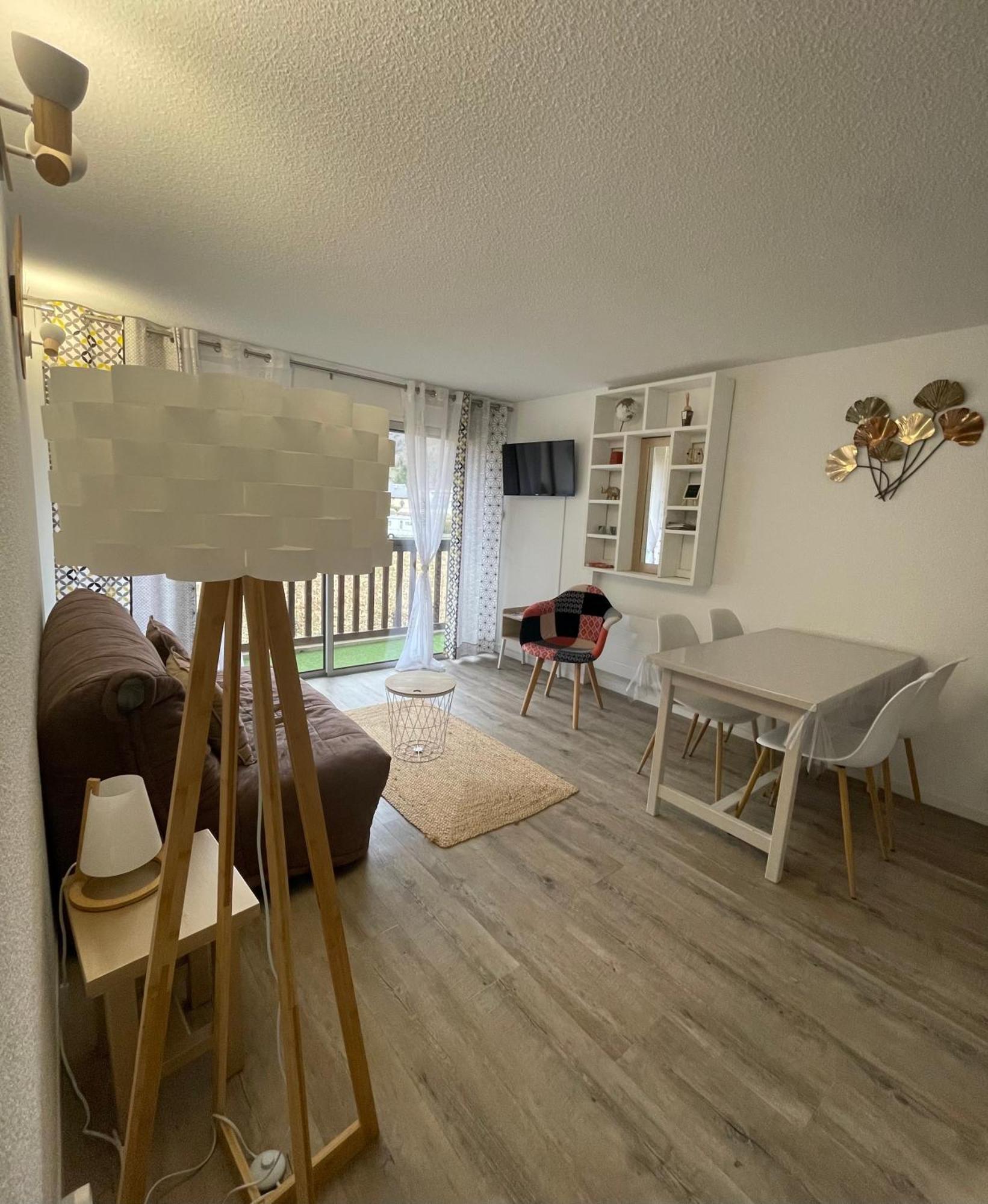 Location Studio Cabine St Lary Soulan Saint-Lary-Soulan Exterior foto